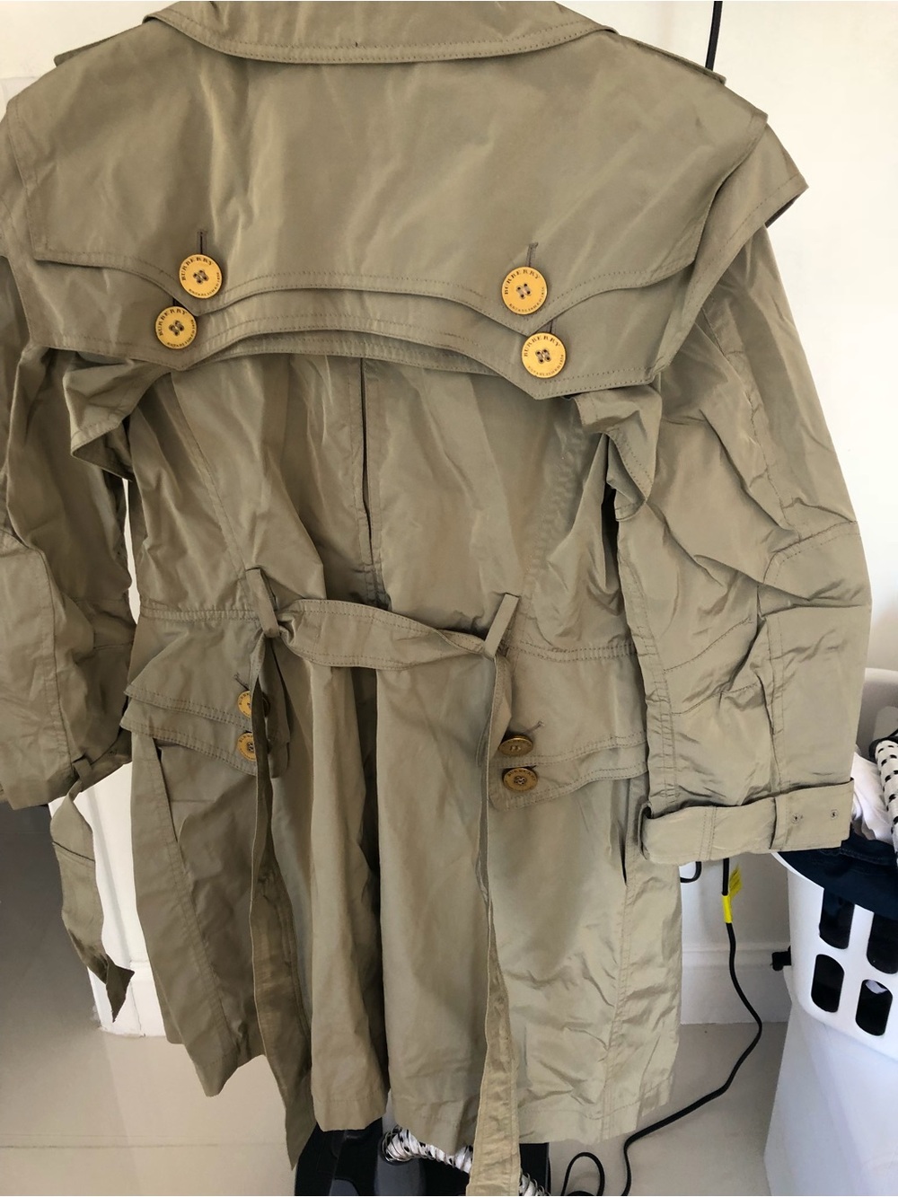 Burberry Beige Trench Coat with Belt - Picture 15 of 16